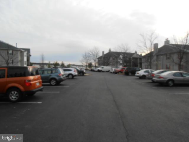 LAKESIDE - Residential