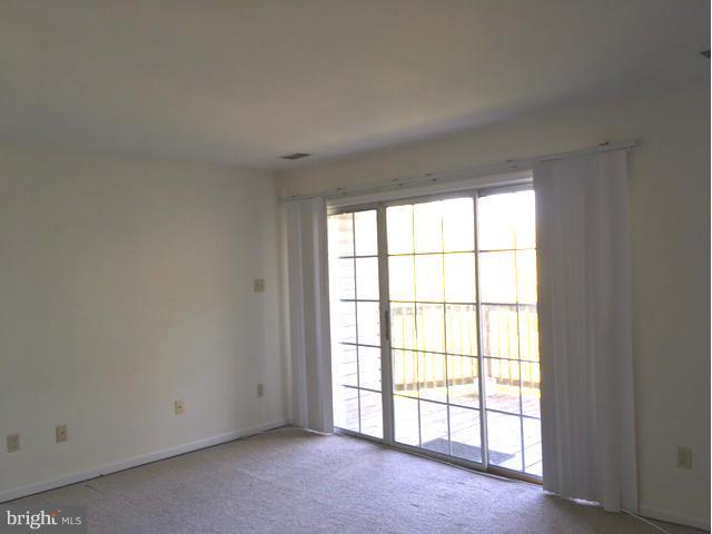 LAKESIDE - Residential