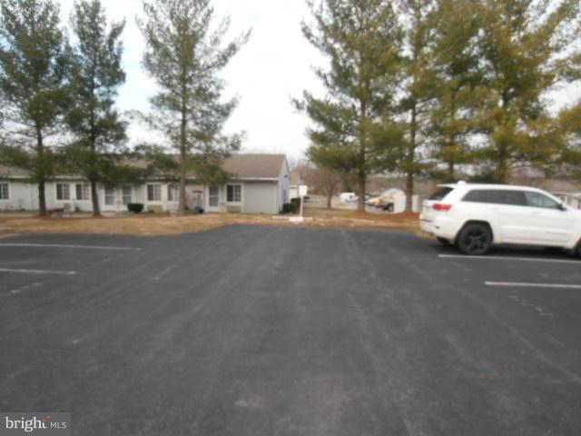 LAKESIDE - Residential