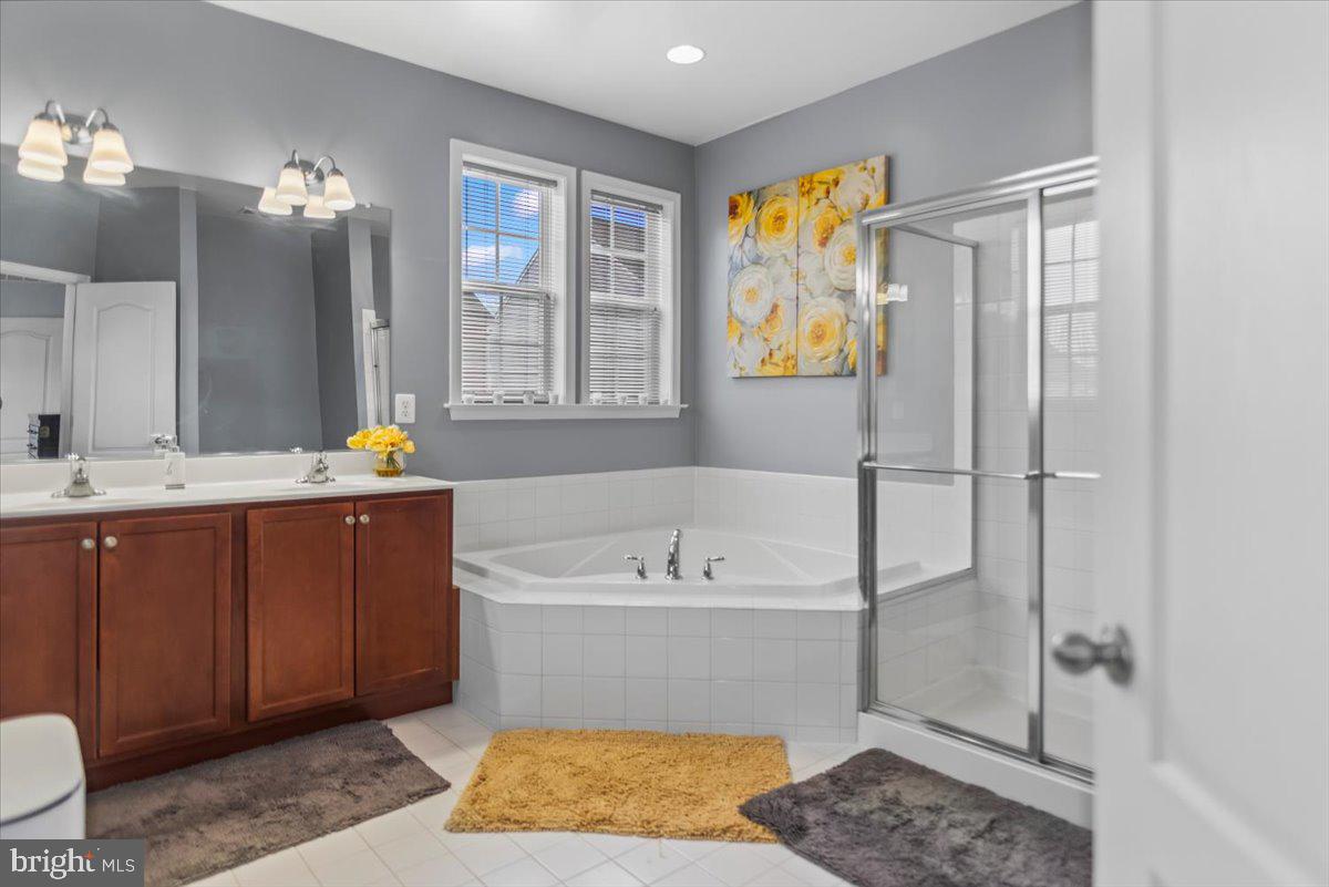 PARKSIDE AT WESTPHALIA - Residential