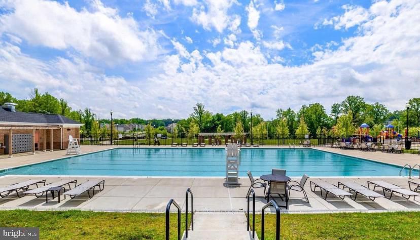 PARKSIDE AT WESTPHALIA - Residential