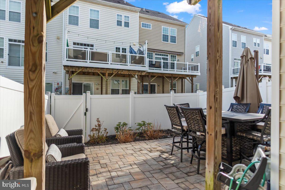 PARKSIDE AT WESTPHALIA - Residential