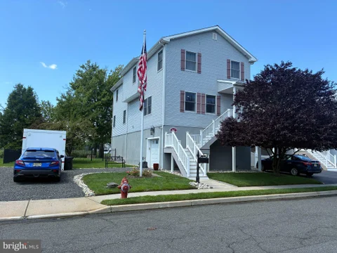 MLS: NJMM2004898