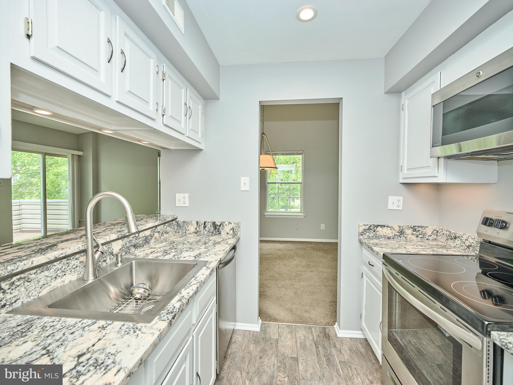 YORKSHIRE MDWS - Residential