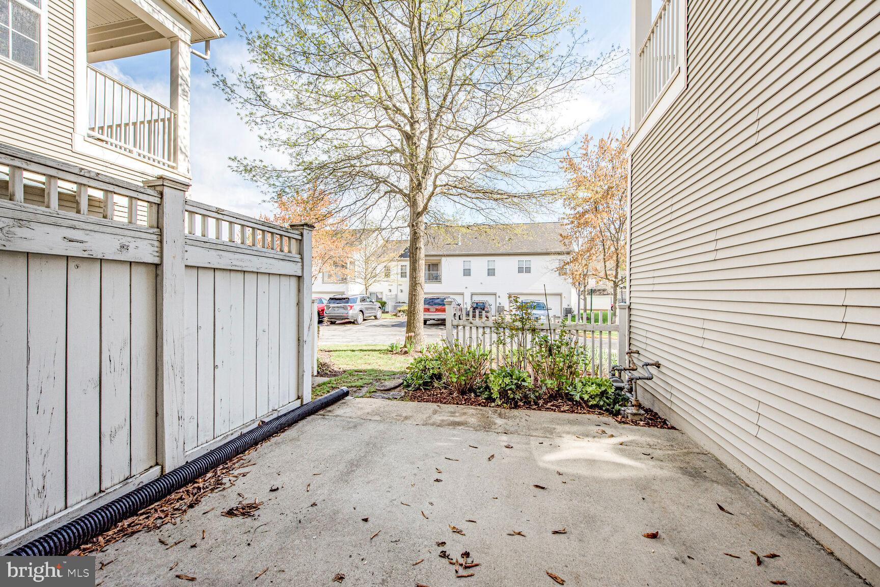 BELMONT GREENE CONDO - Residential