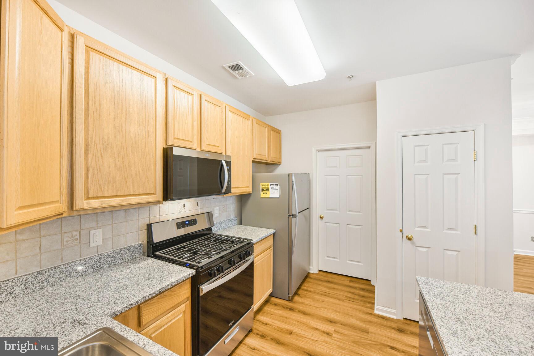 BELMONT GREENE CONDO - Residential