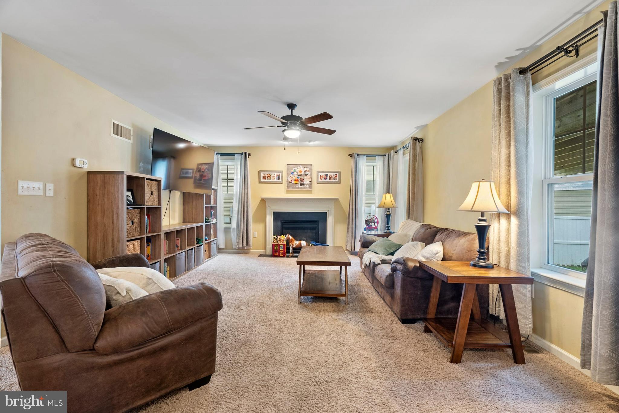 CASTLETON - Residential