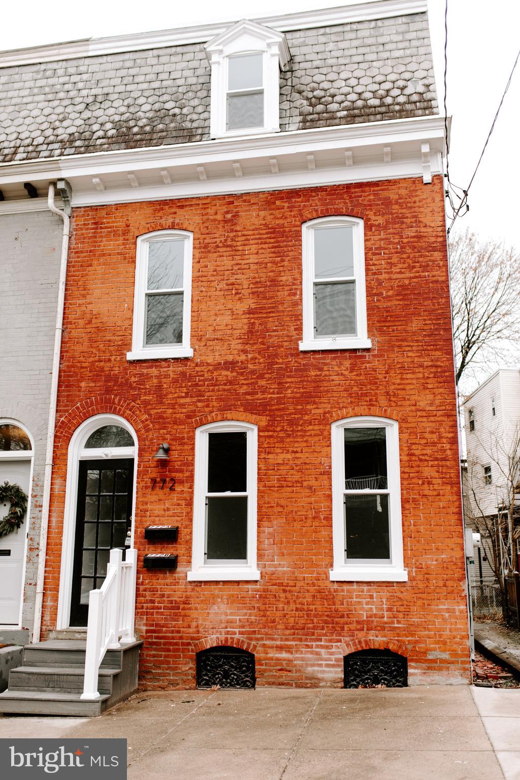 772 MARIETTA AVENUE