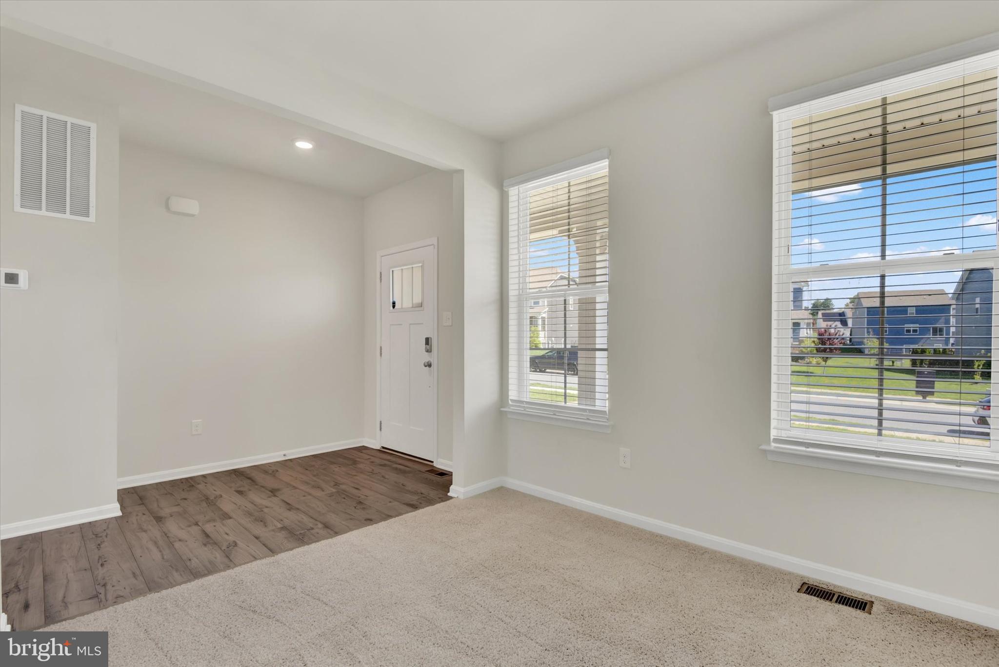 STONEGATE - Residential