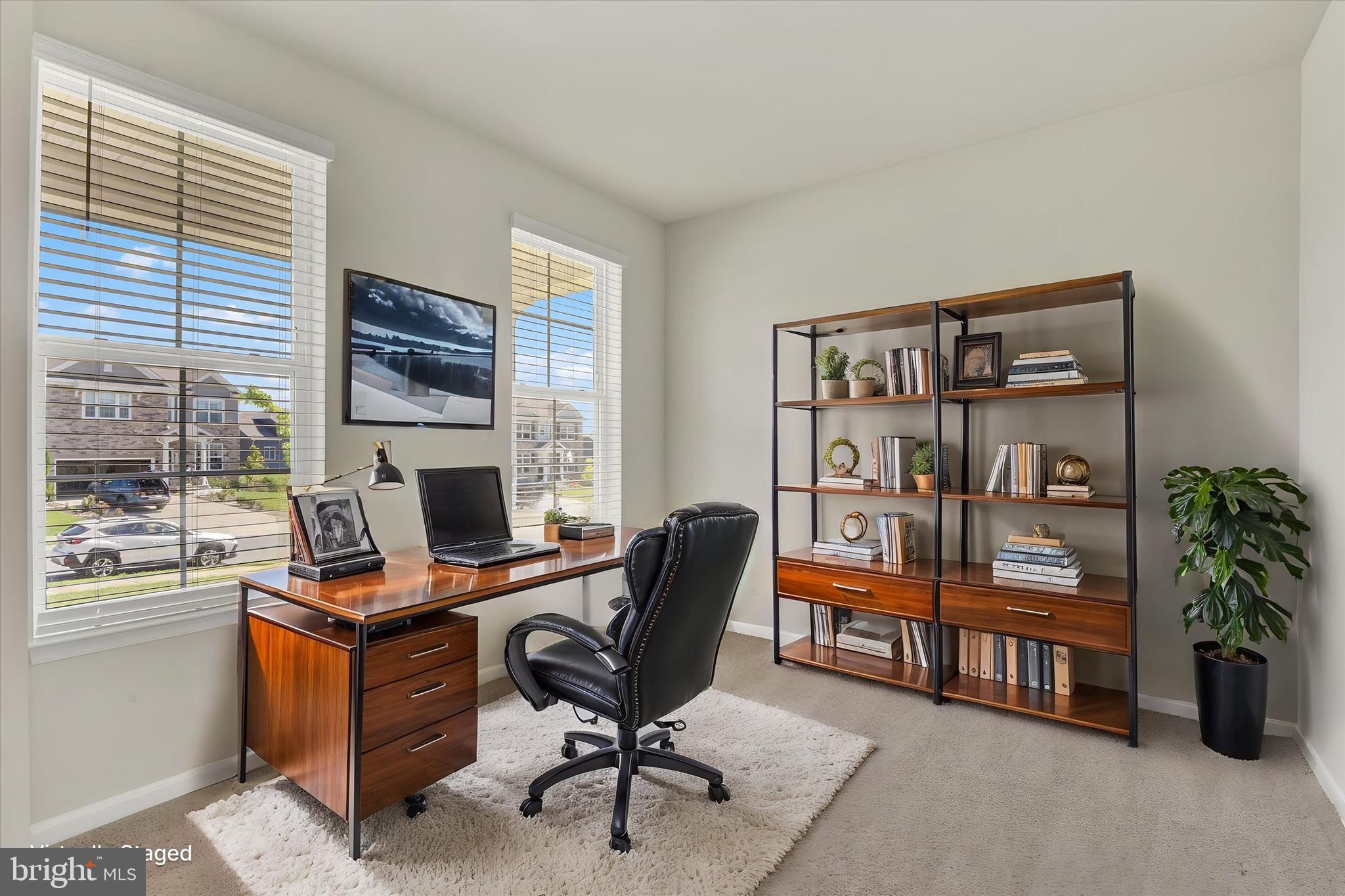 STONEGATE - Residential