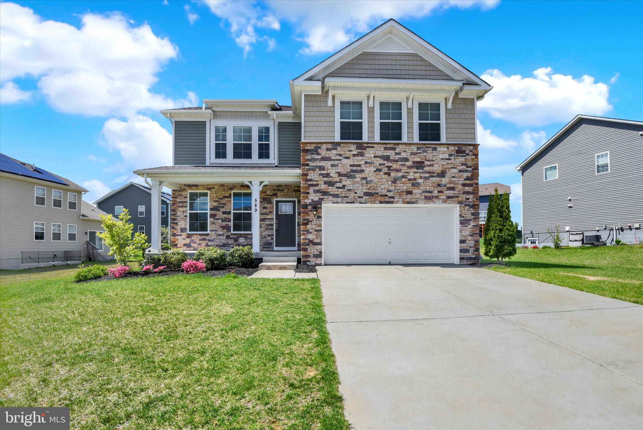 STONEGATE - Residential