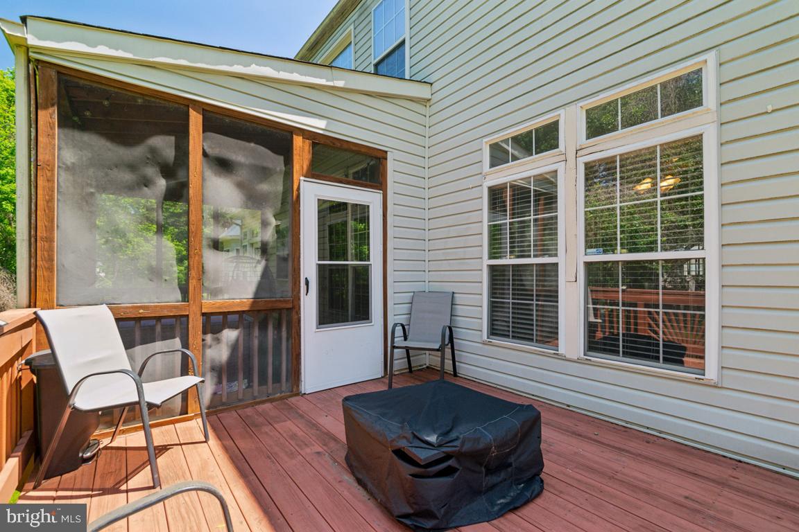 SEVEN OAKS - Residential