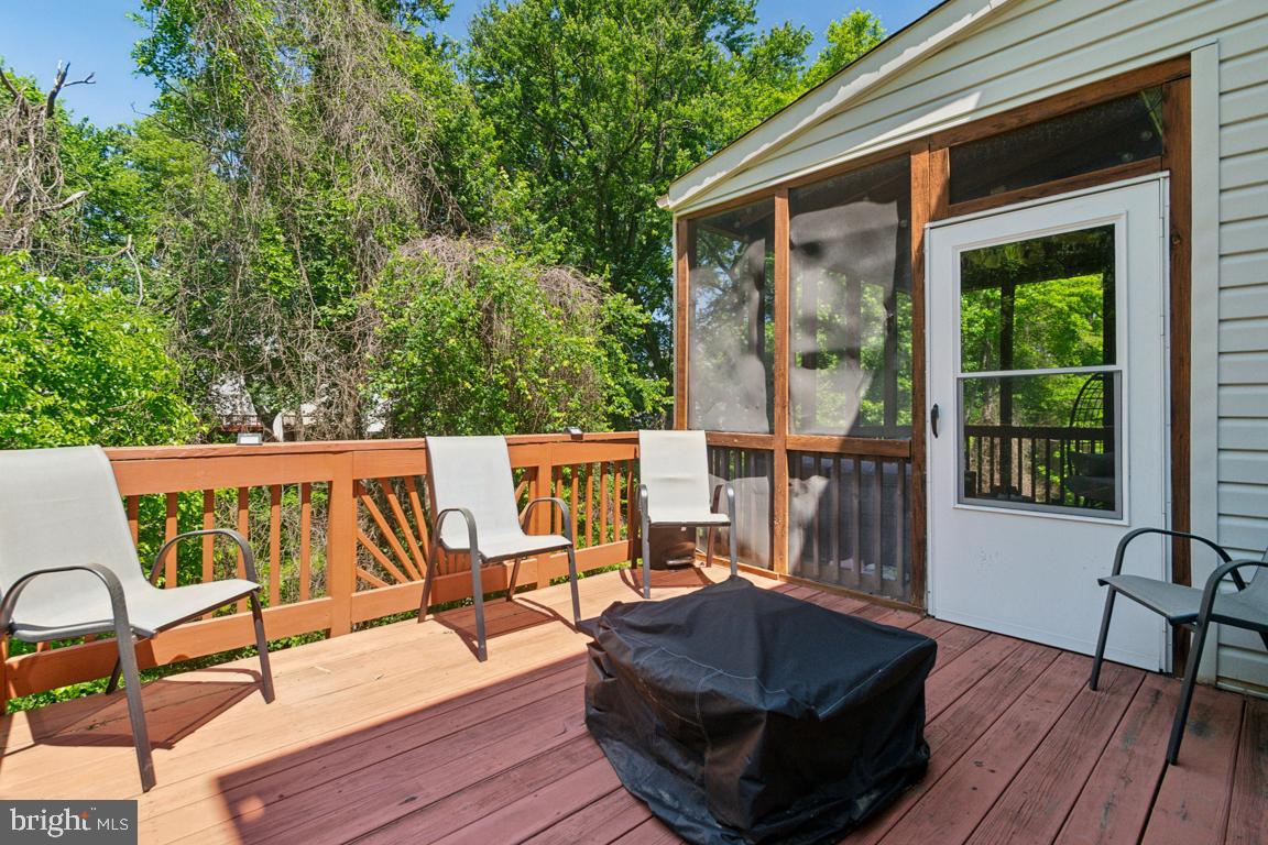 SEVEN OAKS - Residential