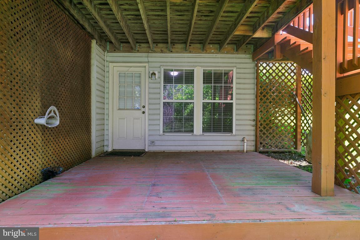 SEVEN OAKS - Residential