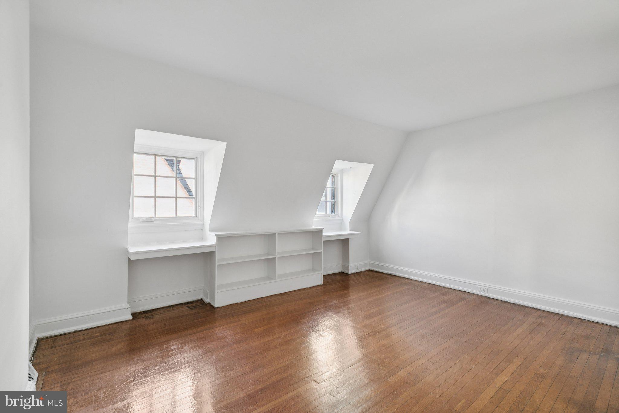 RITTENHOUSE SQUARE - Residential