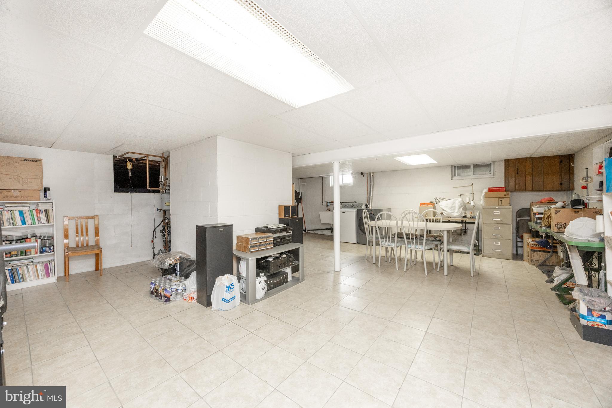 LANSDALE - Residential