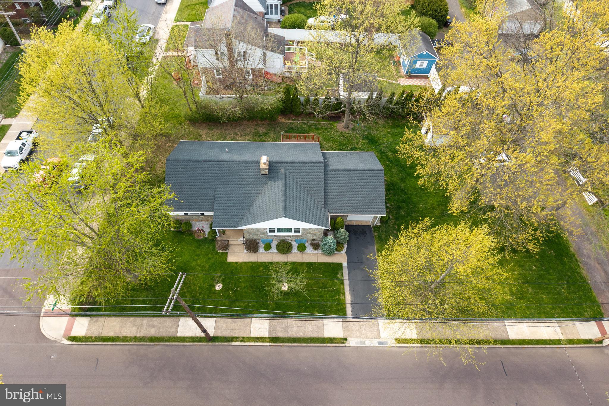 LANSDALE - Residential