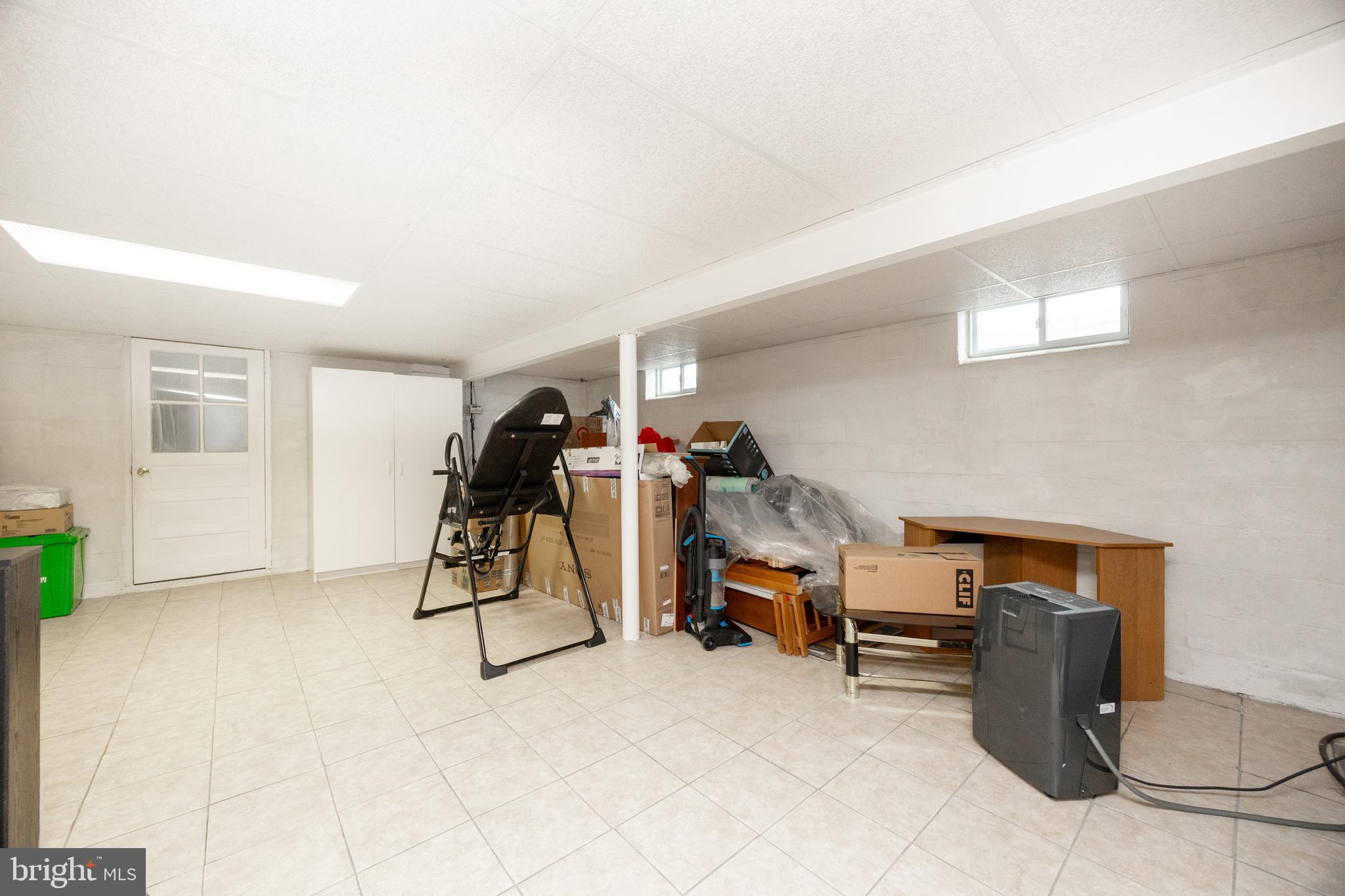 LANSDALE - Residential