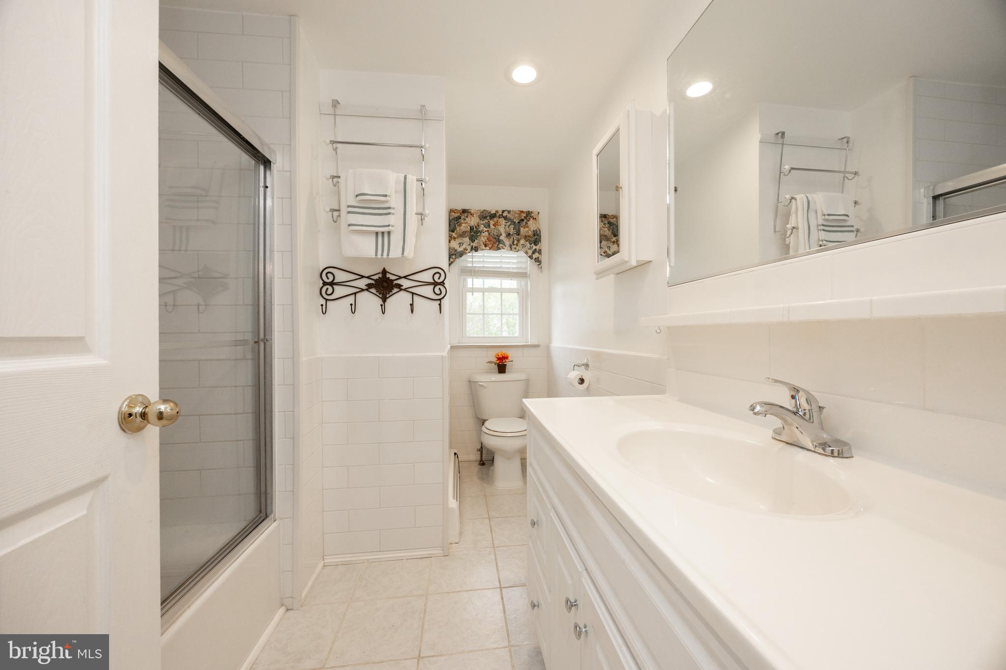 LANSDALE - Residential