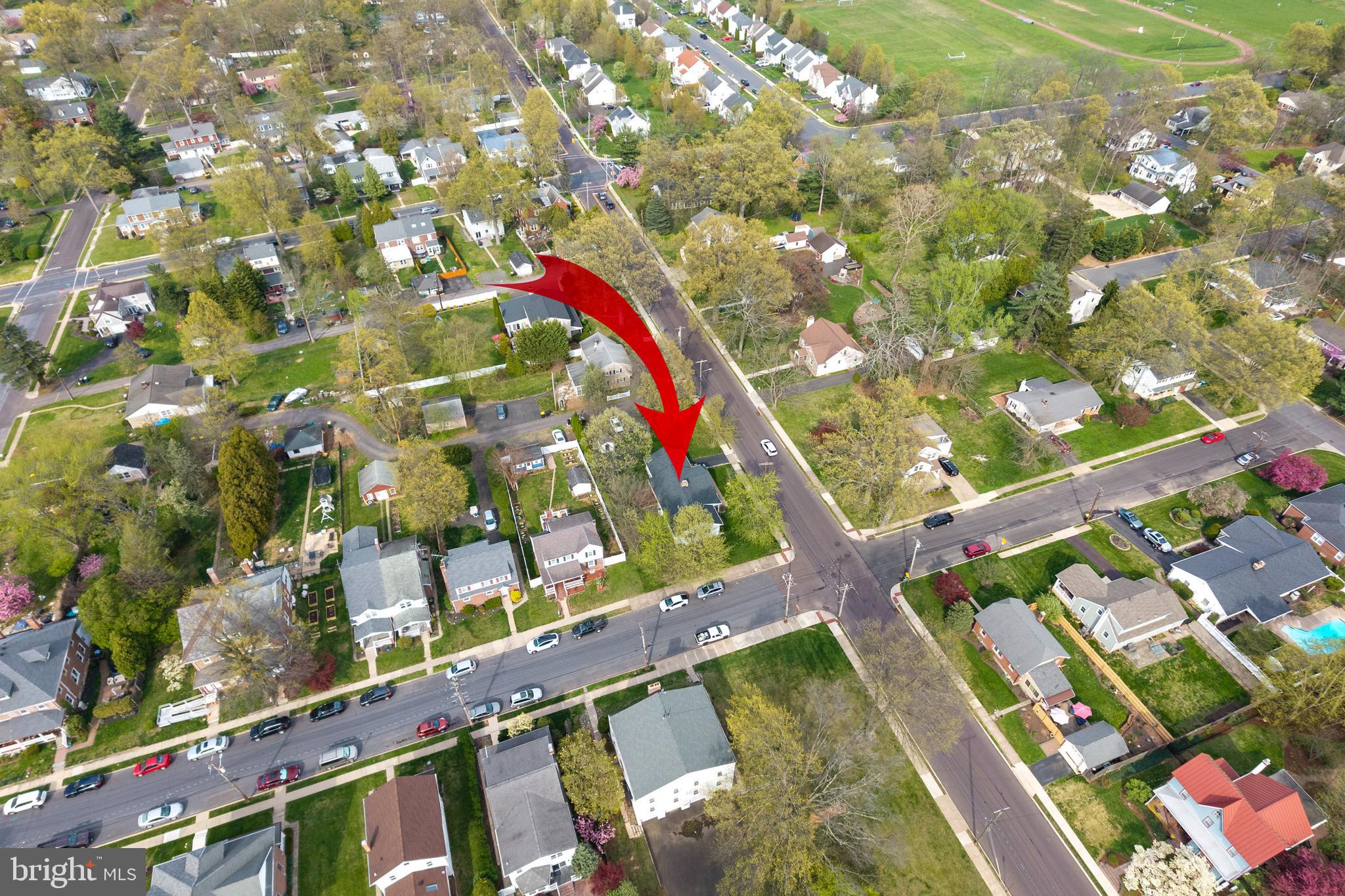 LANSDALE - Residential