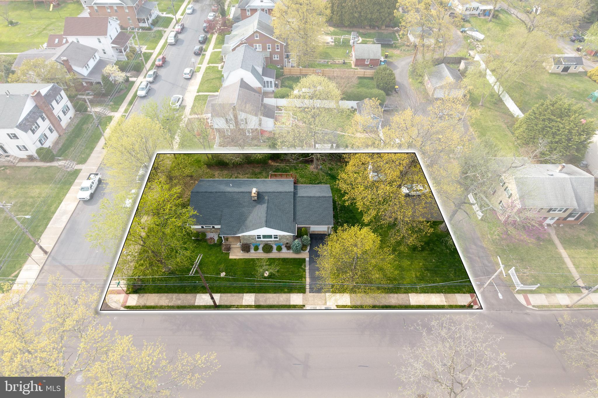 LANSDALE - Residential