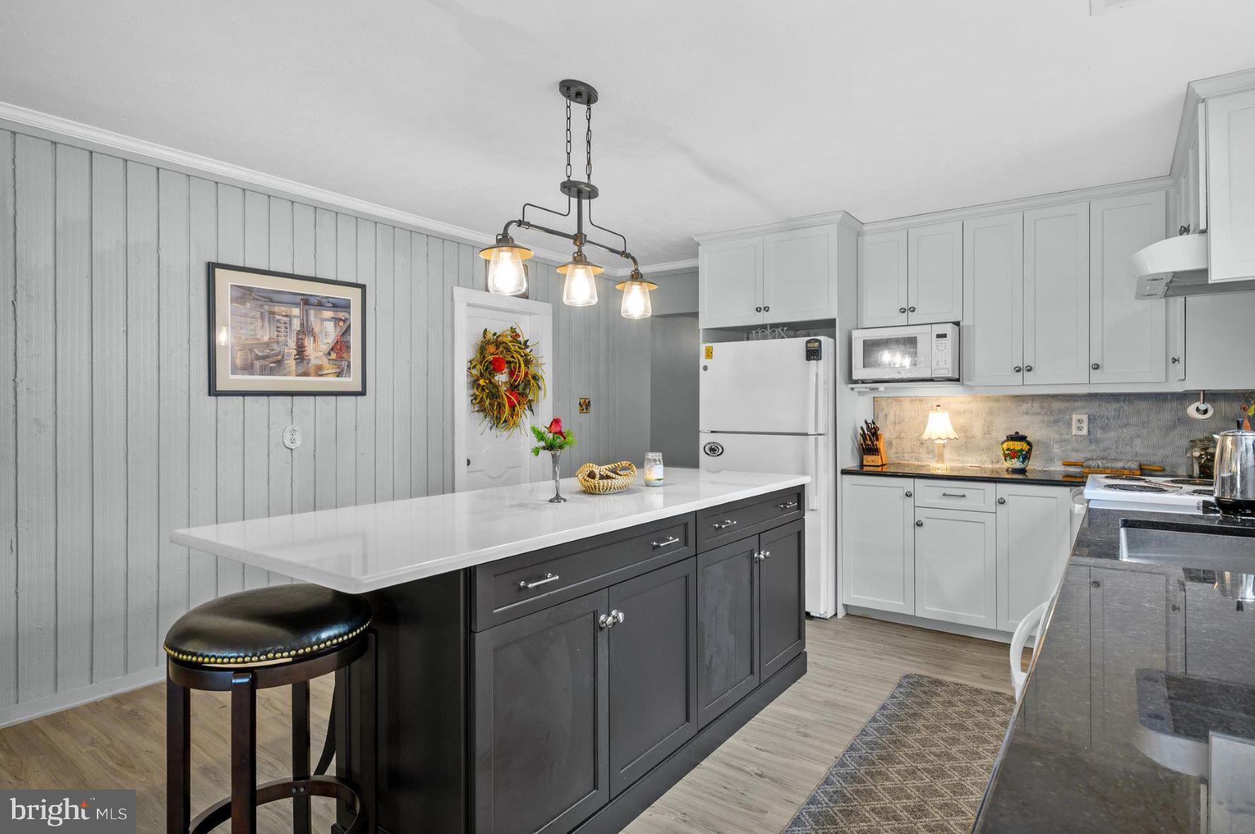 GLOUCESTER - Residential