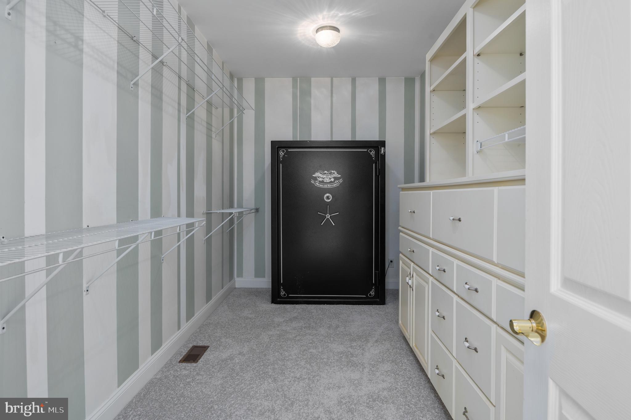 GLOUCESTER - Residential