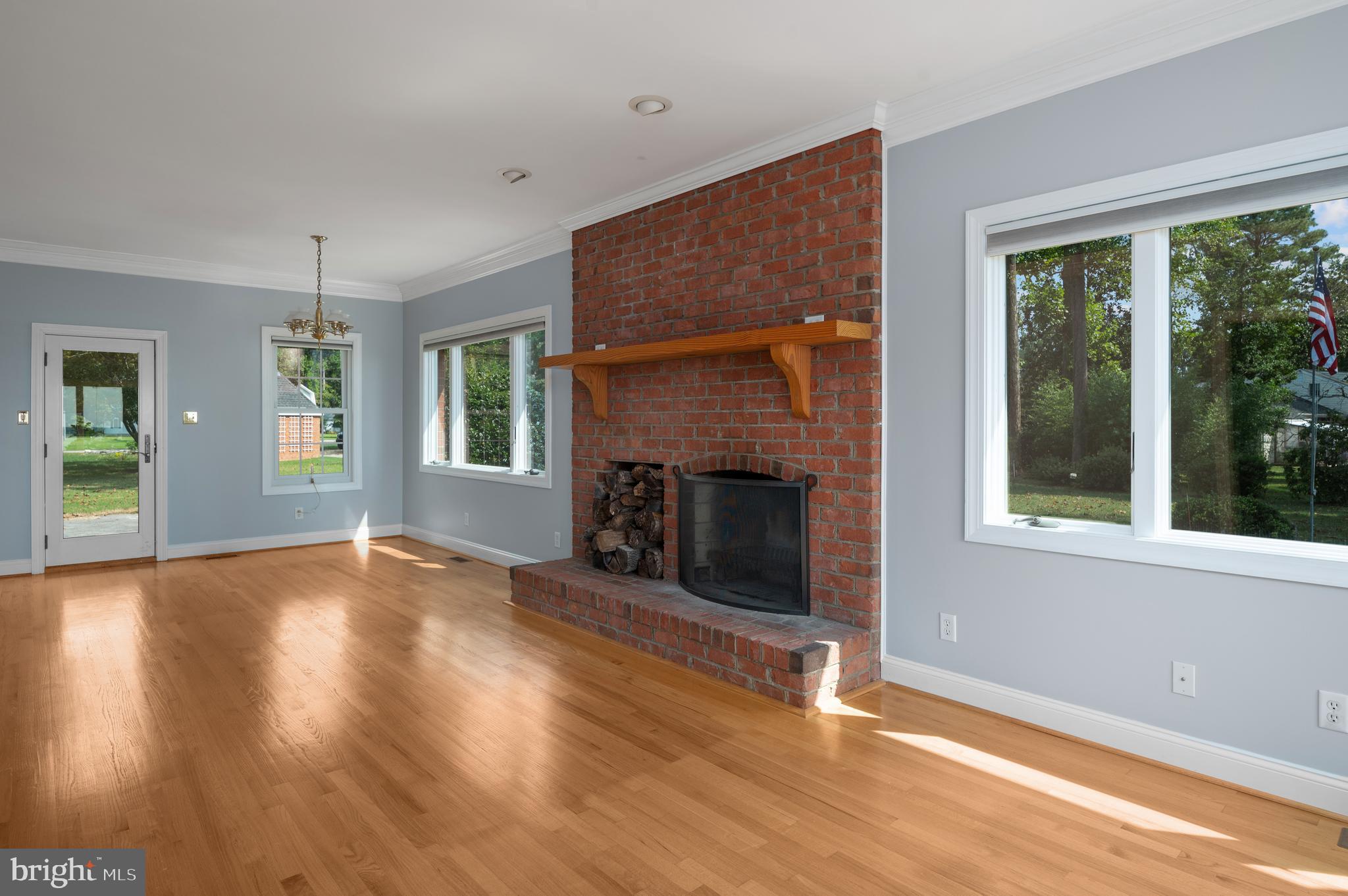 GLOUCESTER - Residential