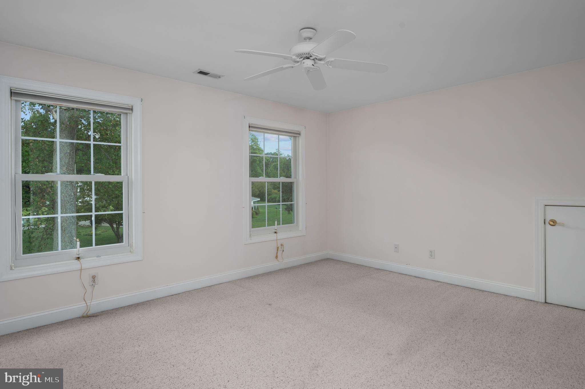 GLOUCESTER - Residential