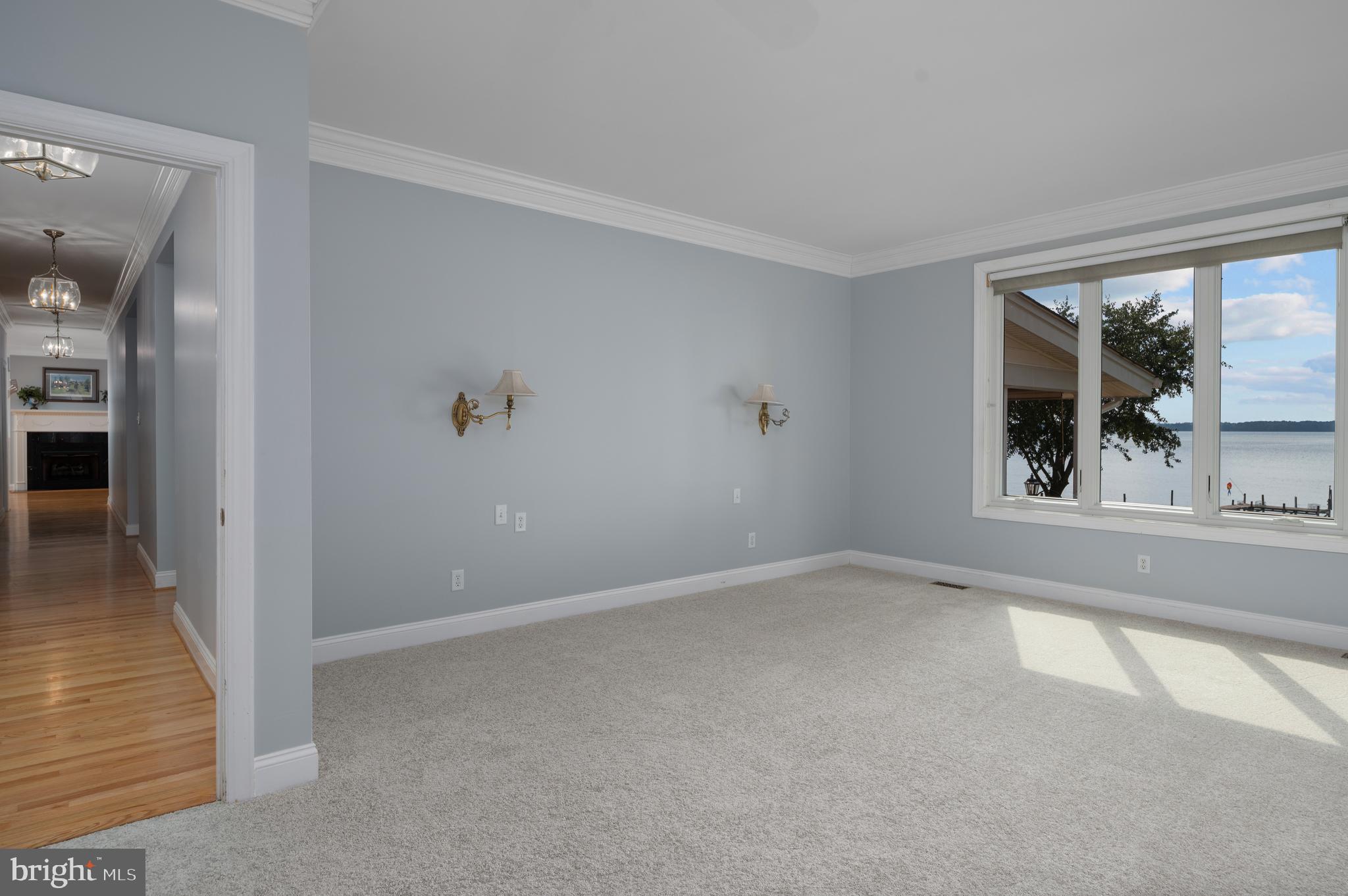 GLOUCESTER - Residential