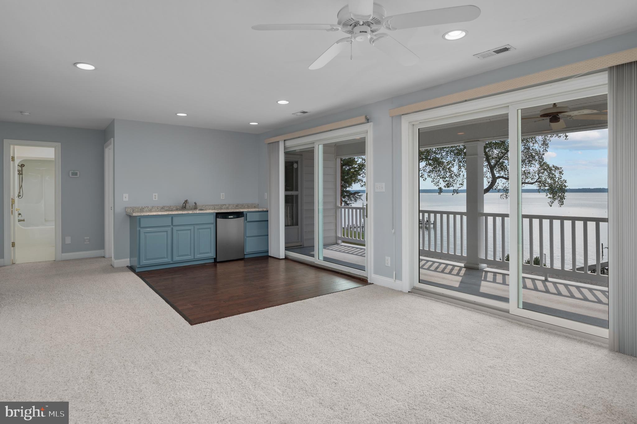 GLOUCESTER - Residential