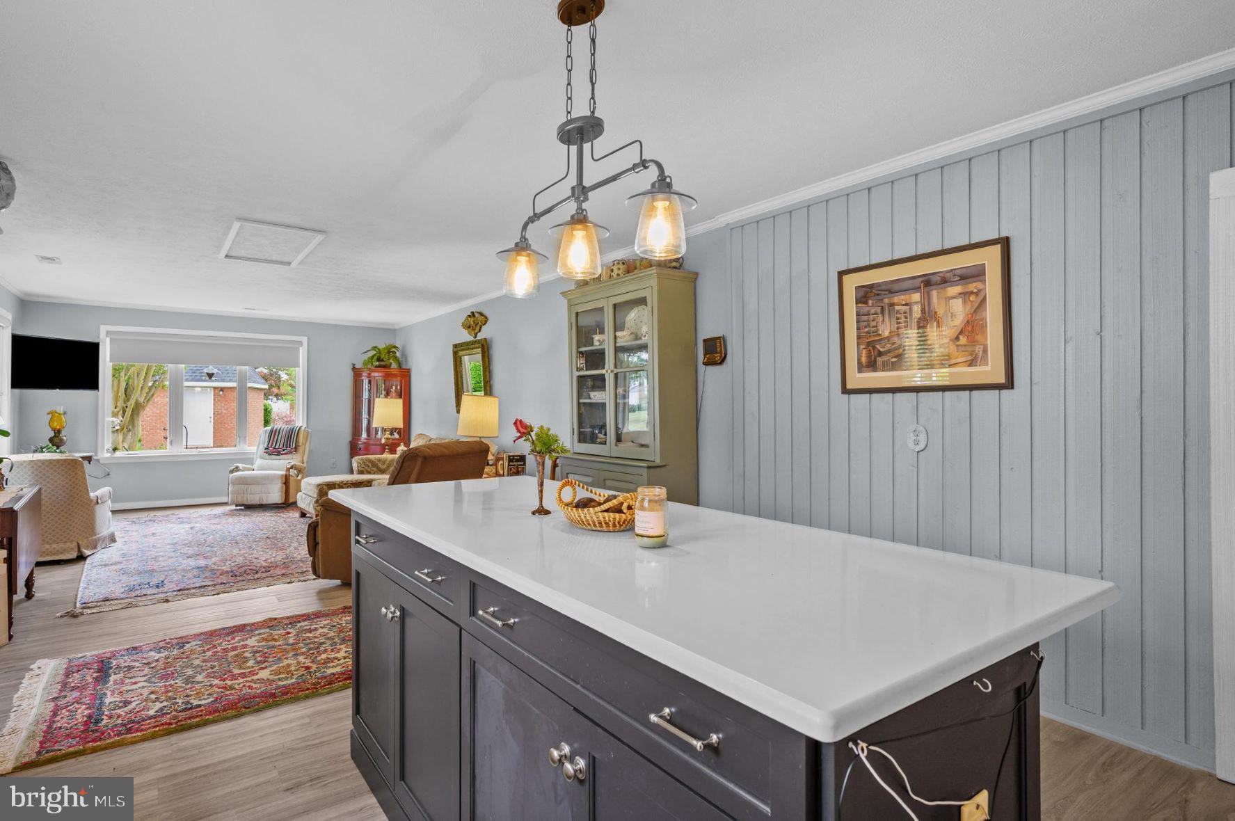 GLOUCESTER - Residential