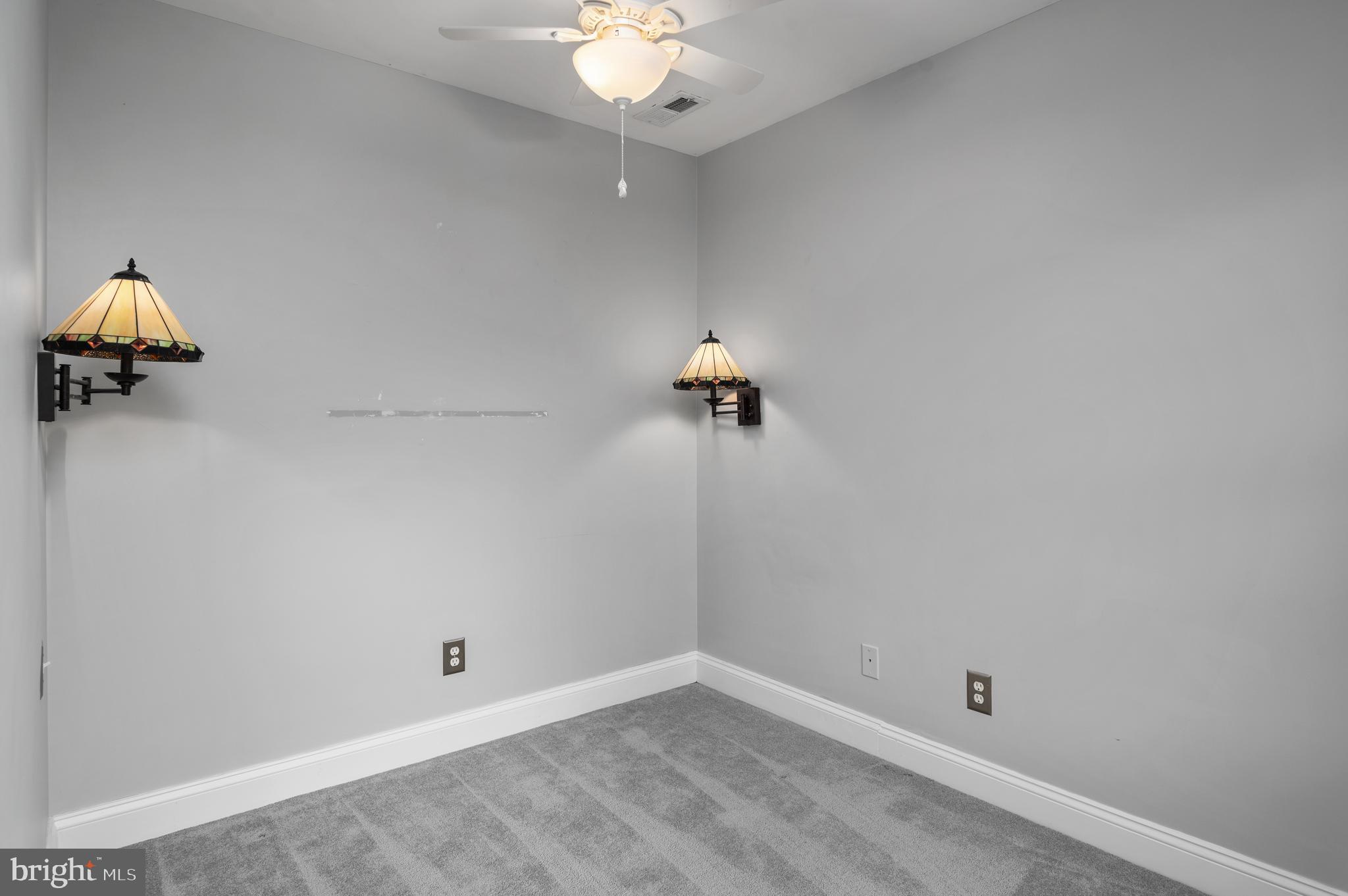 GLOUCESTER - Residential