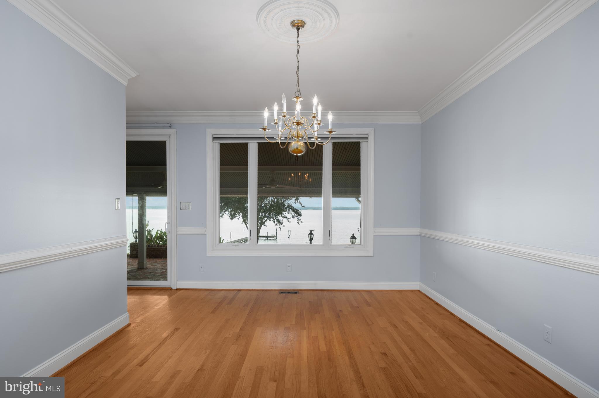 GLOUCESTER - Residential