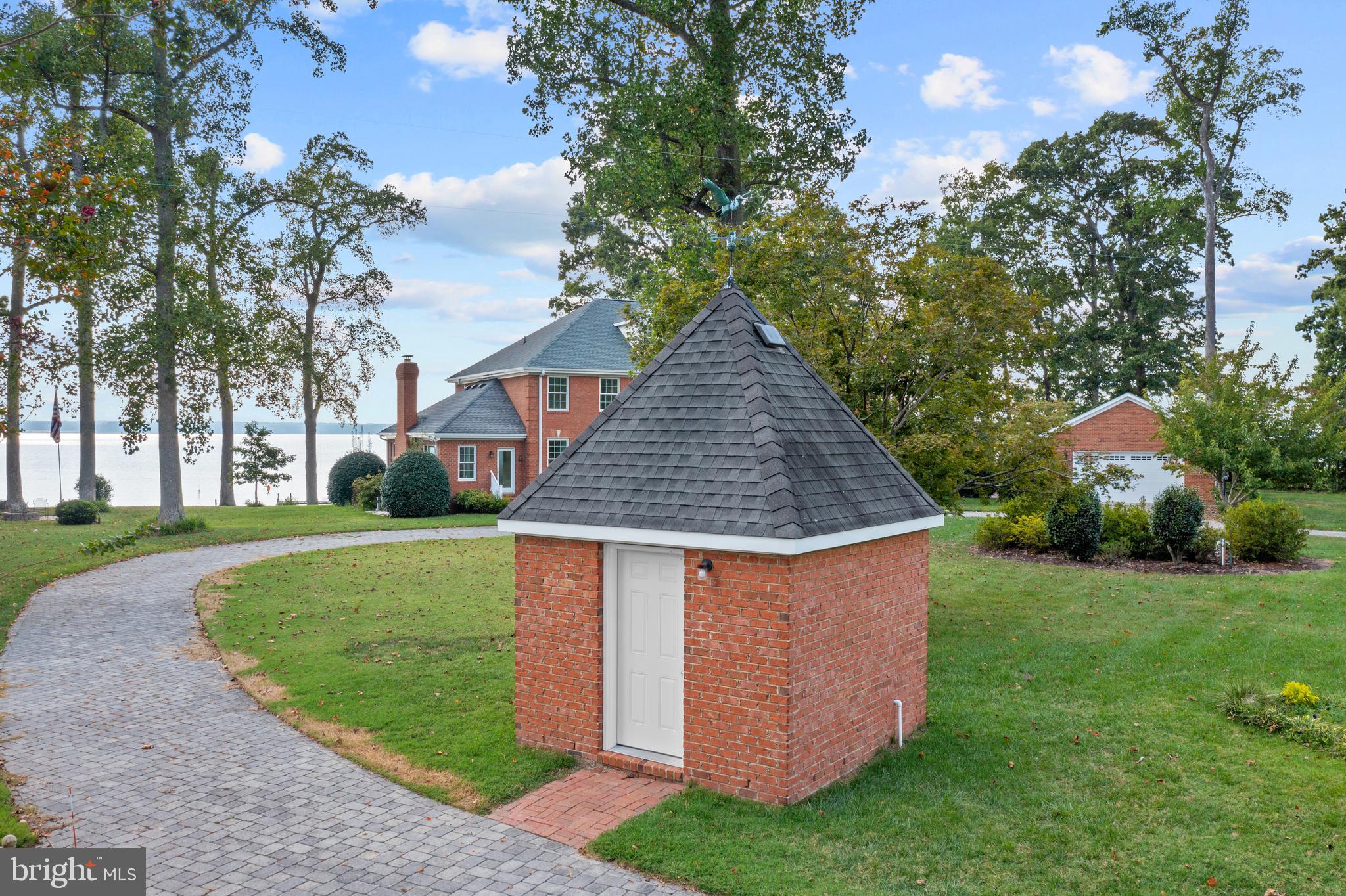 GLOUCESTER - Residential