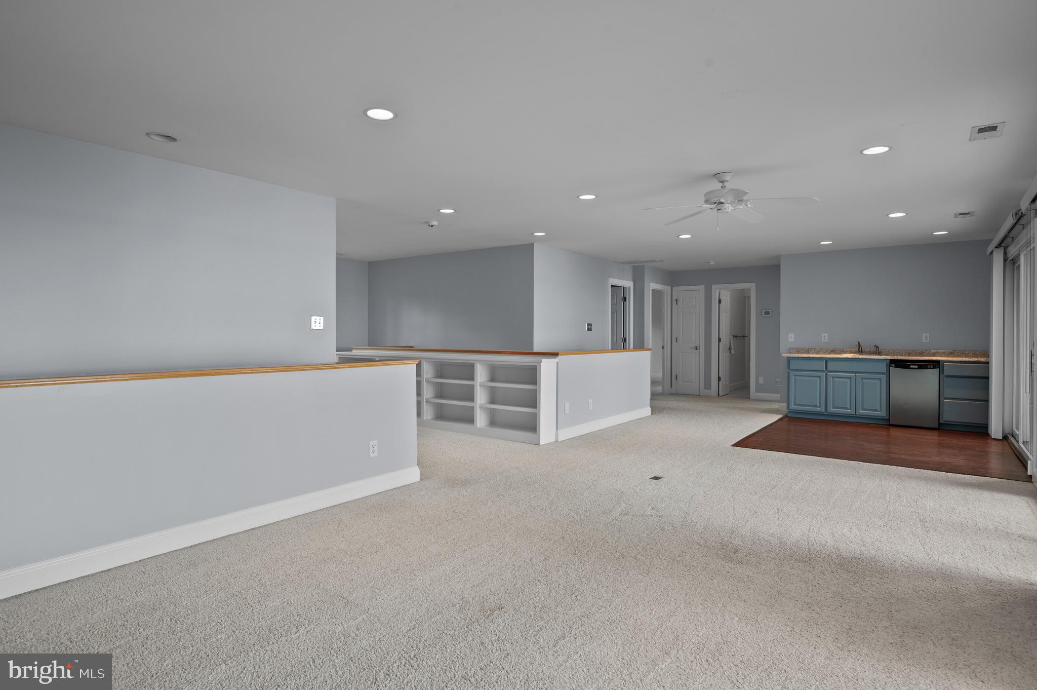 GLOUCESTER - Residential