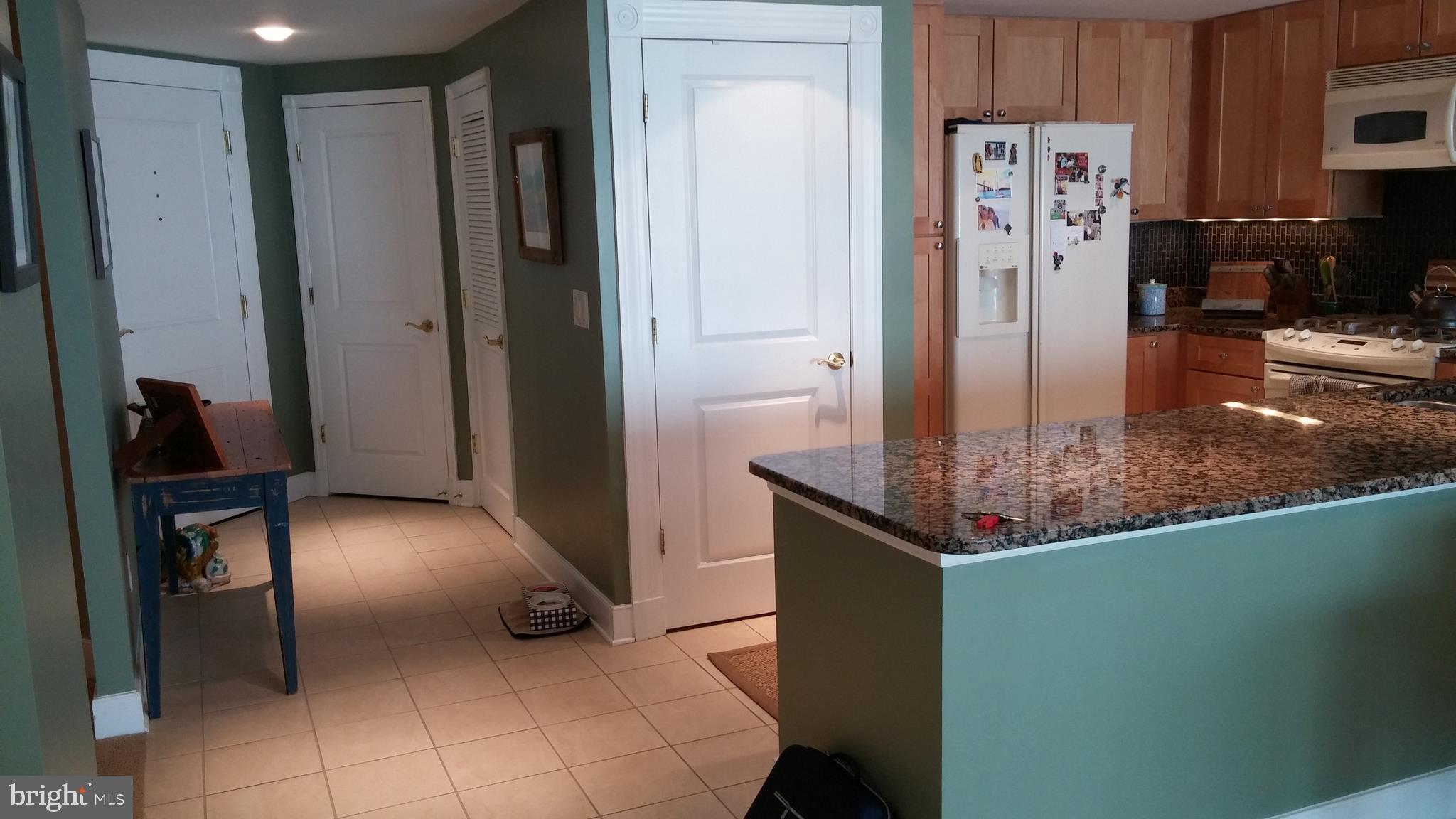 RESIDENCES AT PARK PLACE - Residential Lease