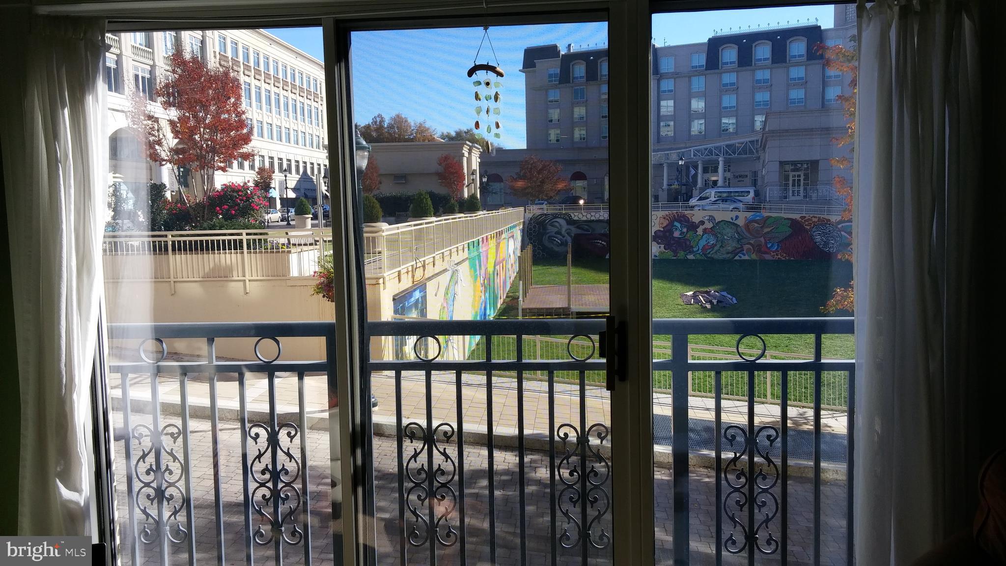 RESIDENCES AT PARK PLACE - Residential Lease