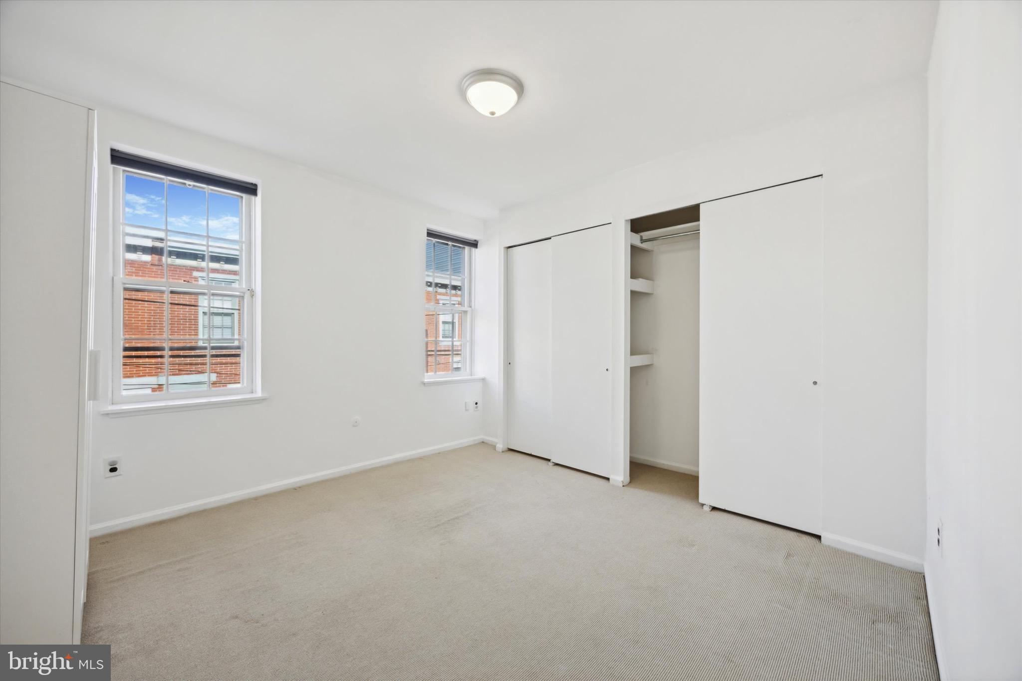 GRADUATE HOSPITAL - Residential Lease