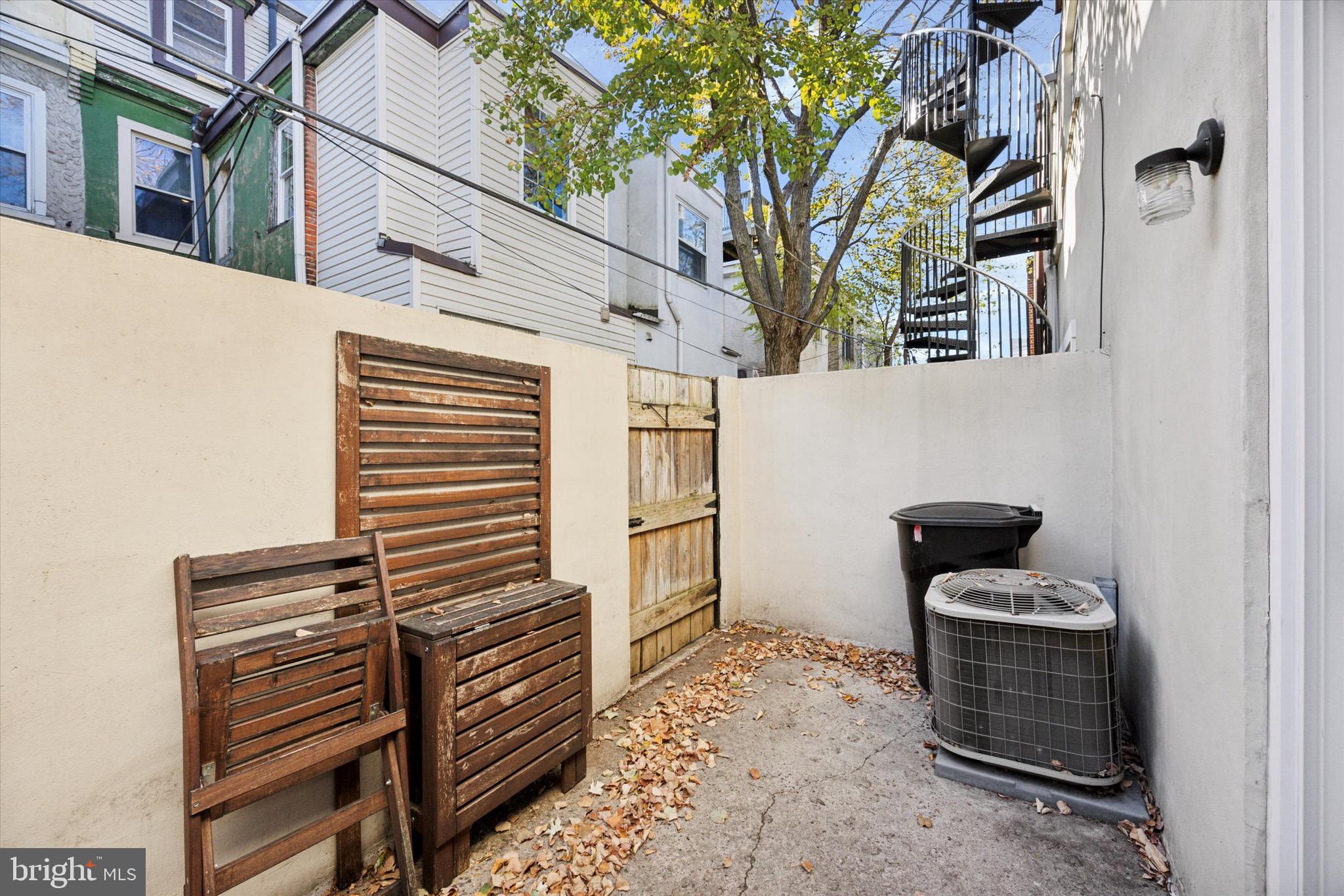 GRADUATE HOSPITAL - Residential Lease