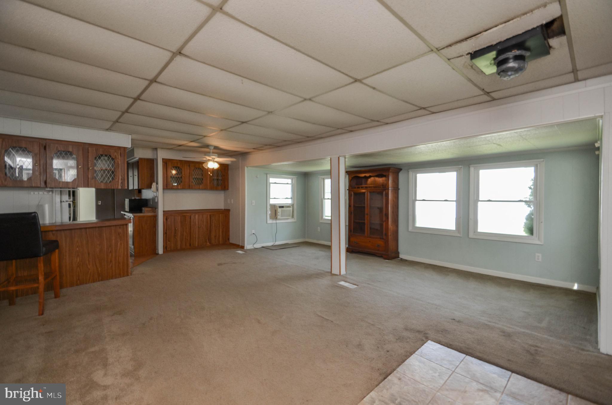 HICKORY HILLS - Residential