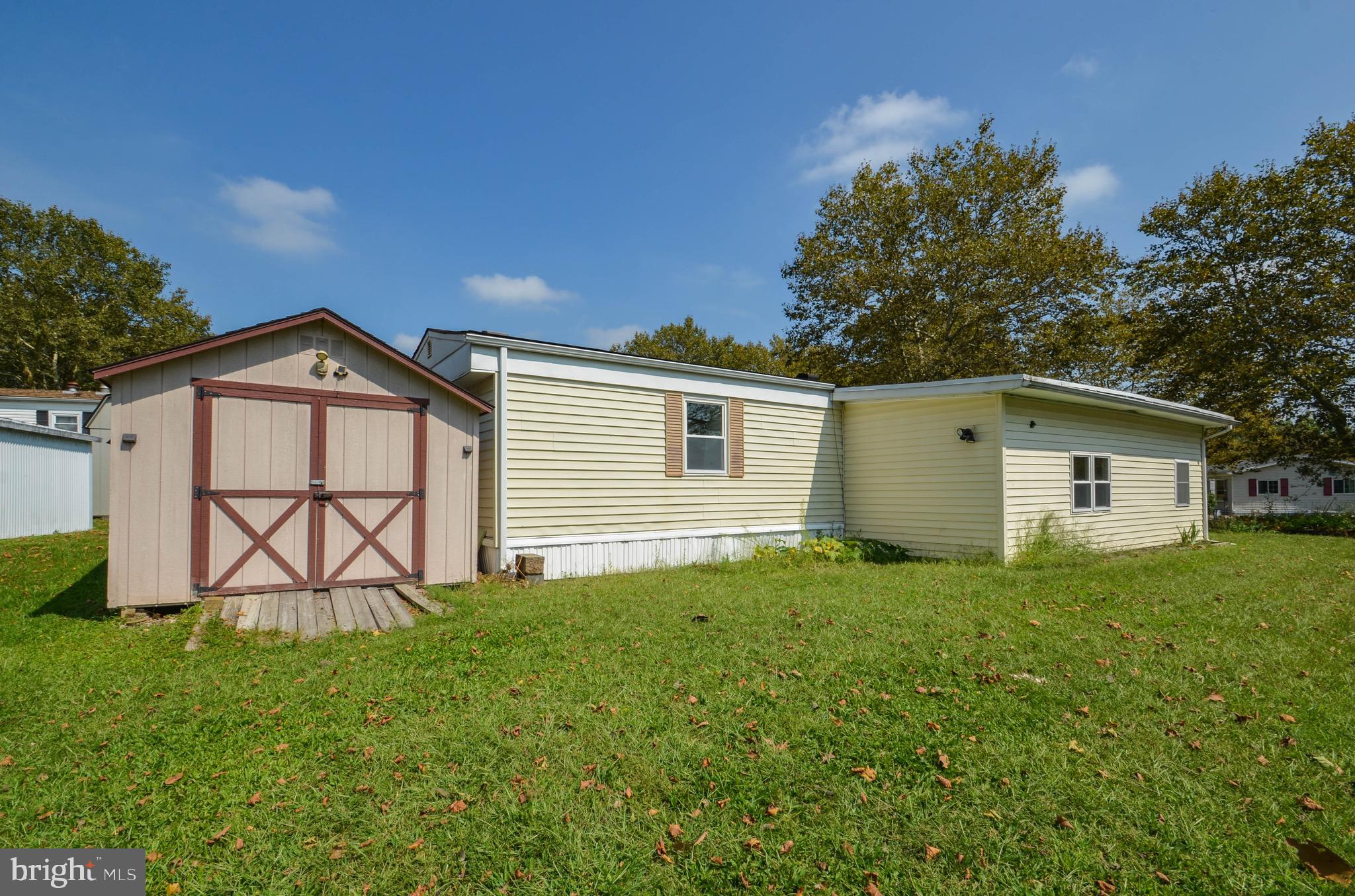 HICKORY HILLS - Residential