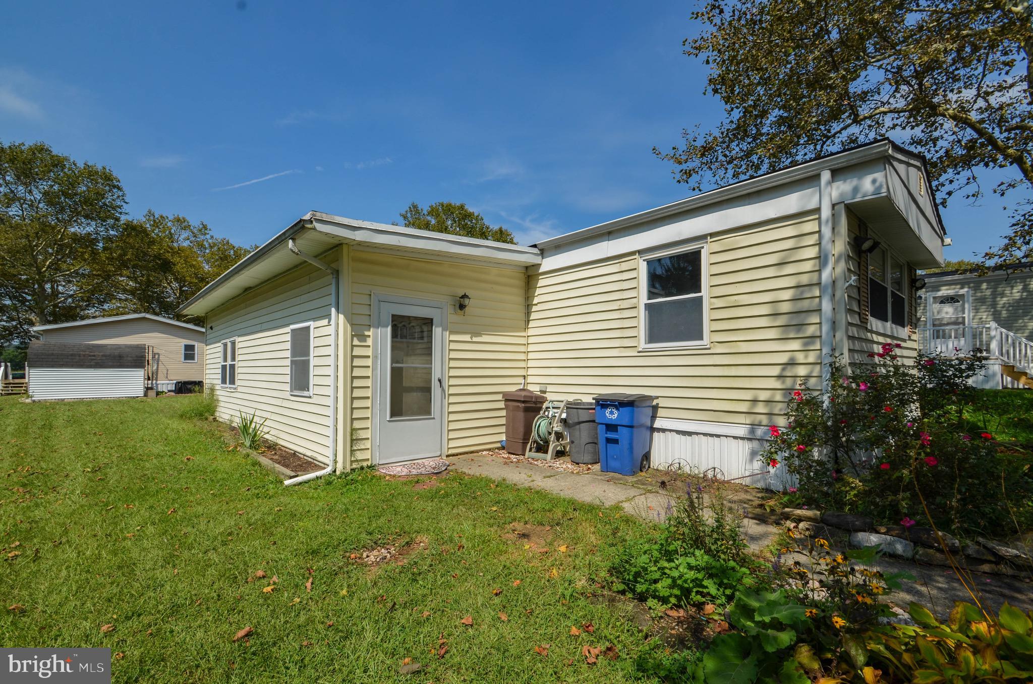 HICKORY HILLS - Residential