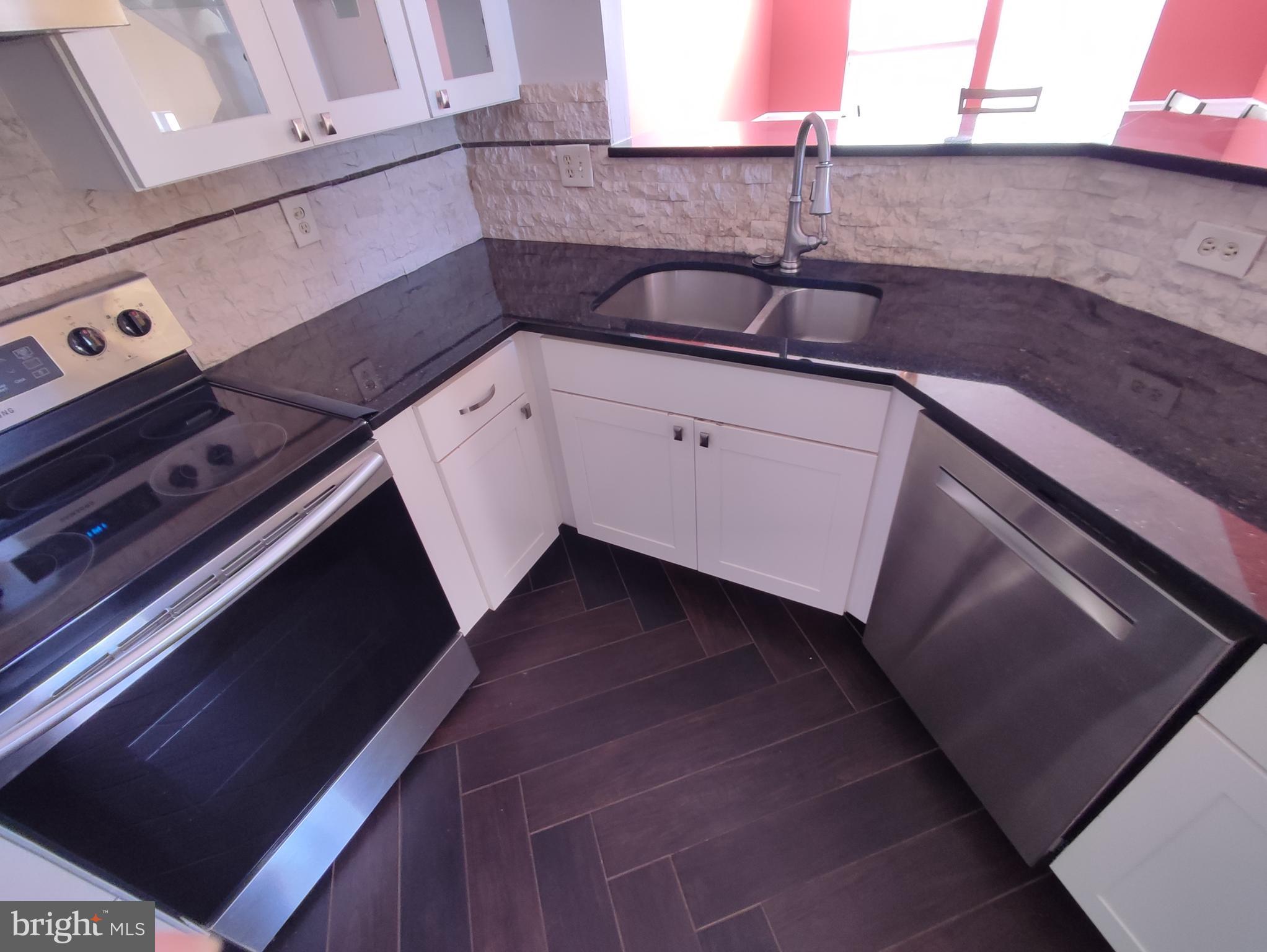 WOODLAND VILLAGE - Residential Lease