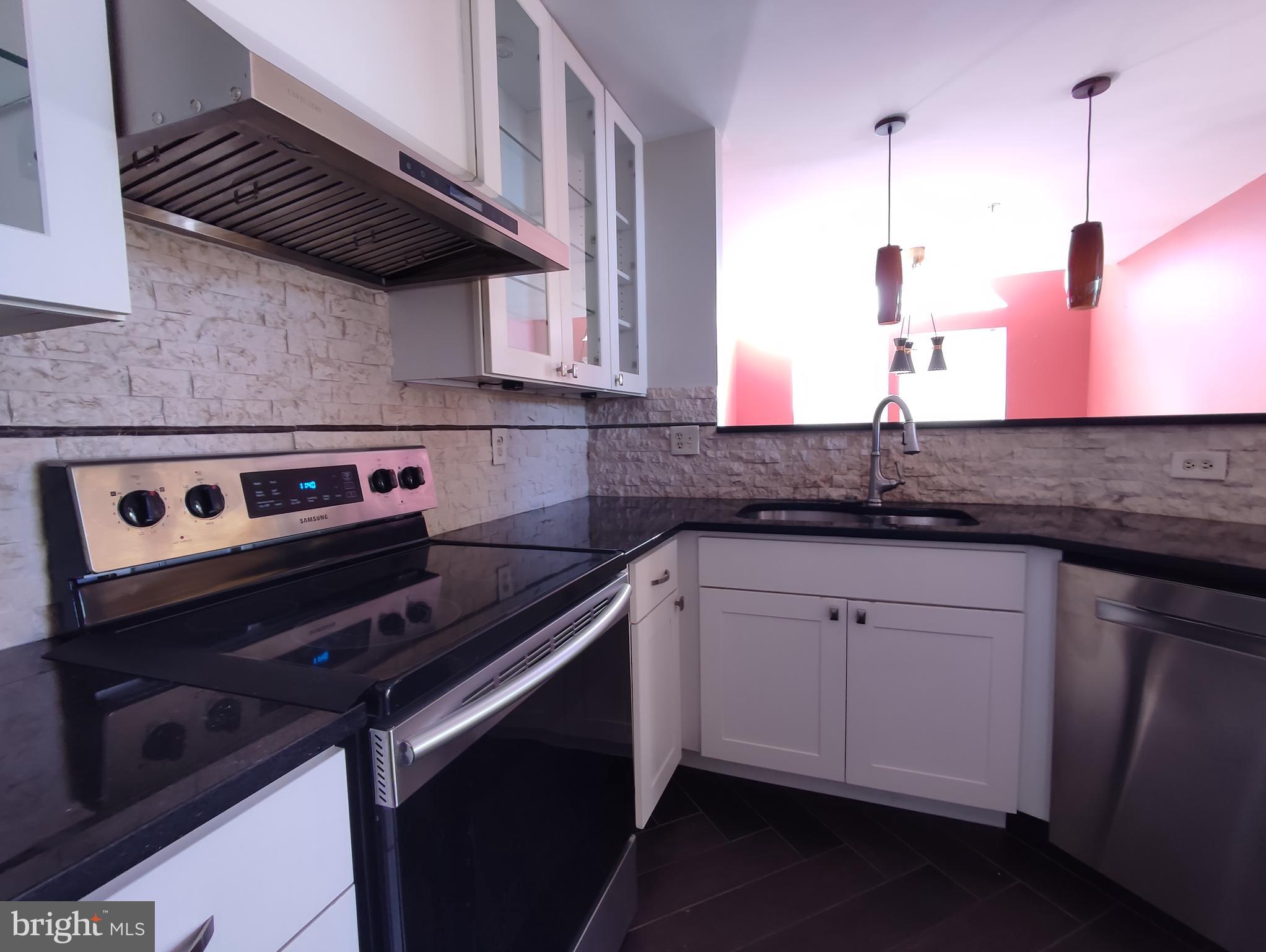 WOODLAND VILLAGE - Residential Lease