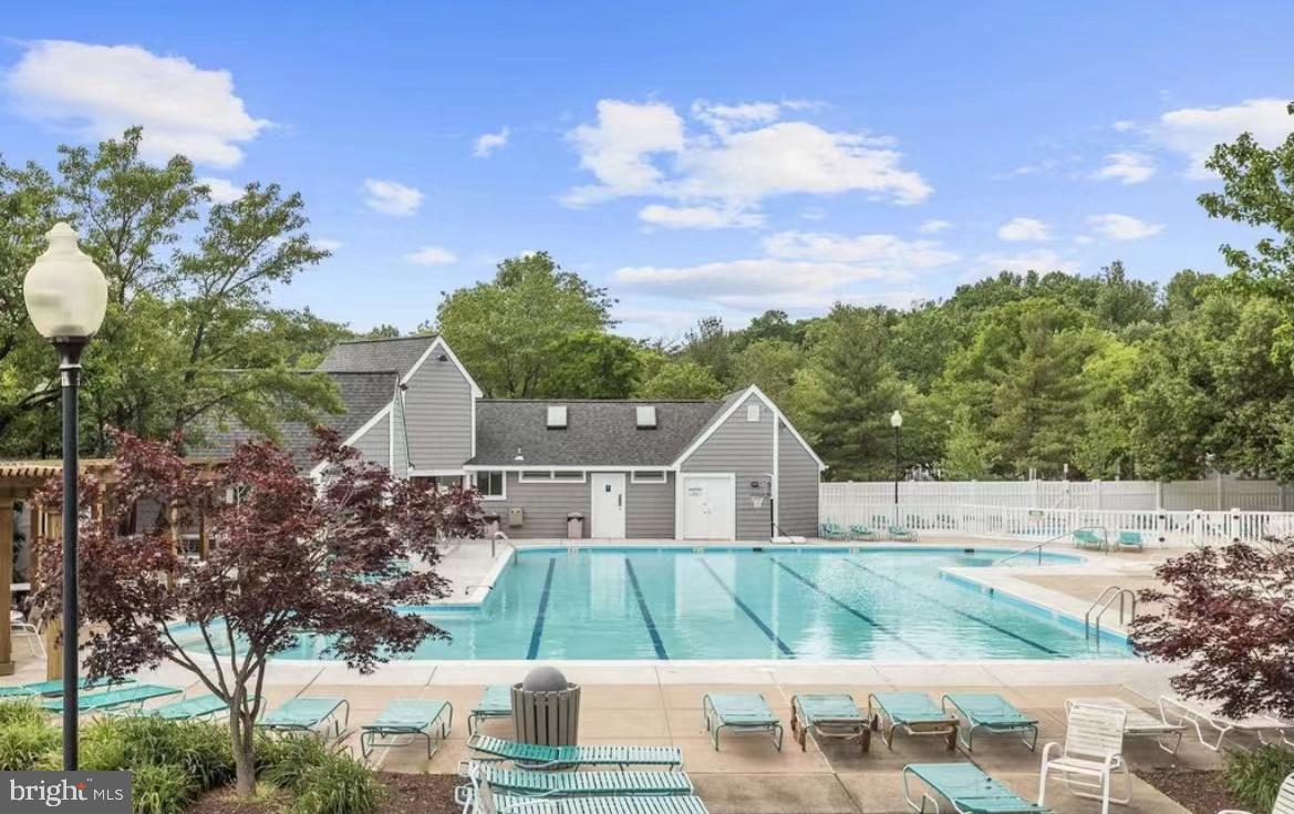 WOODLAND VILLAGE - Residential Lease