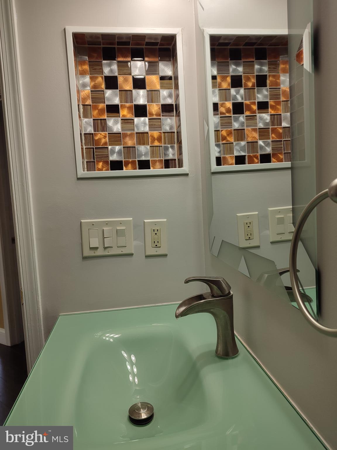 WOODLAND VILLAGE - Residential Lease