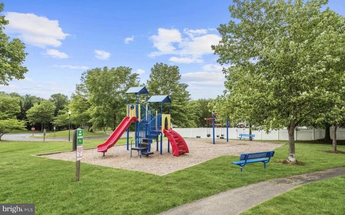 WOODLAND VILLAGE - Residential Lease