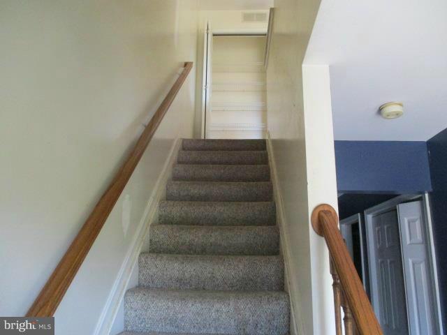 WALNUT RIDGE - Residential