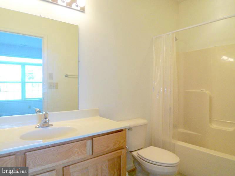 LOCUST HILL - Residential